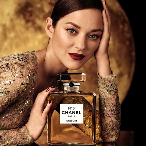 chanel perfume model 2018|woman in coco chanel commercial.